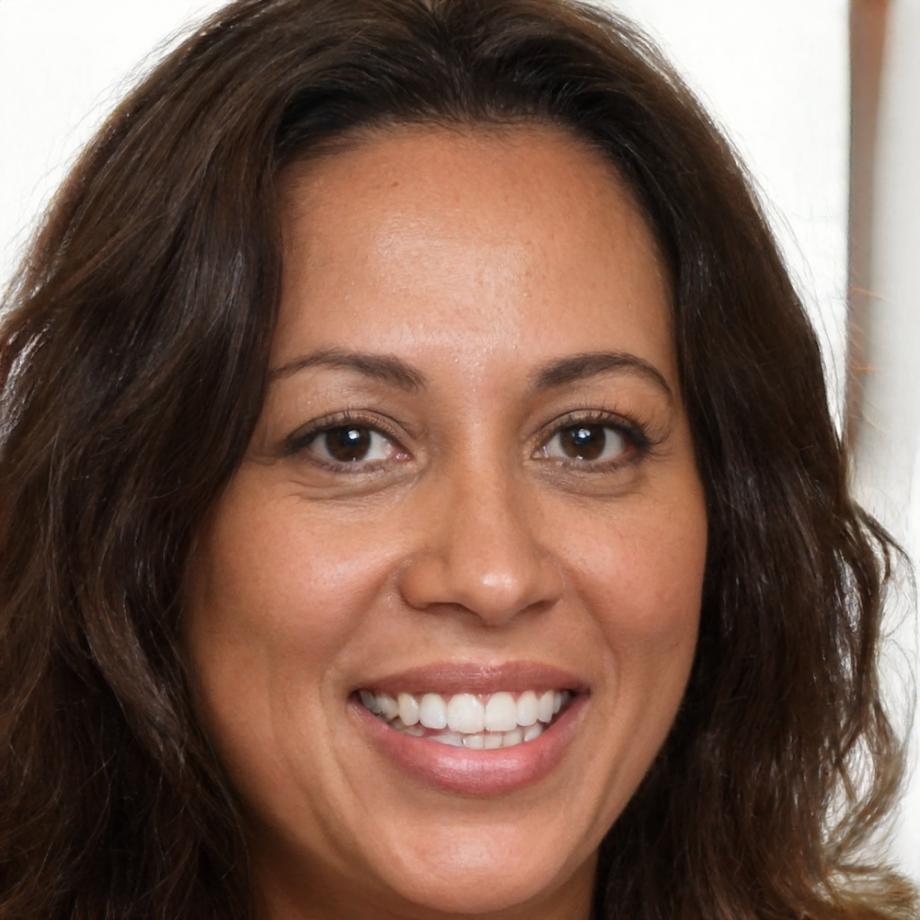 Siobhan Byrne, Investment Analysis Instructor